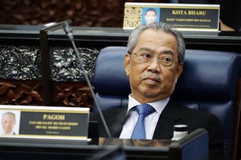 malaysia prime minister muhyiddin yassin to resign today vietnam news latest updates and