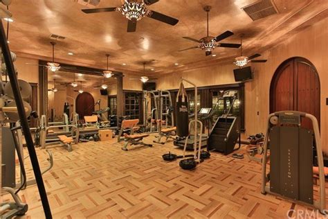 Mansions With Muscle 6 Over The Top Home Gyms