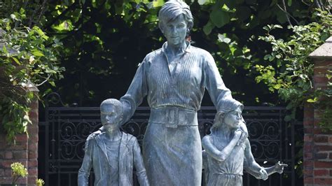 Princess Dianas Statue At Kensington Is A Symbol Of Her Life Legacy