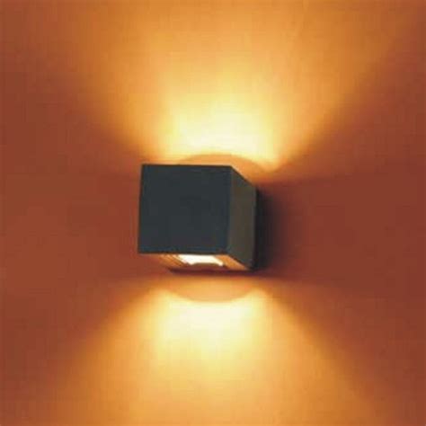 The lighthub range of up and down wall lights includes outdoor, indoor, wall lights, pir sensor lights & stainless steel up and down wall lights. Lighting Australia | Surface Mounted GY6.35 LV Halogen Up ...