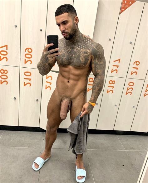 Flaunting In The Locker Room Page 143 Lpsg