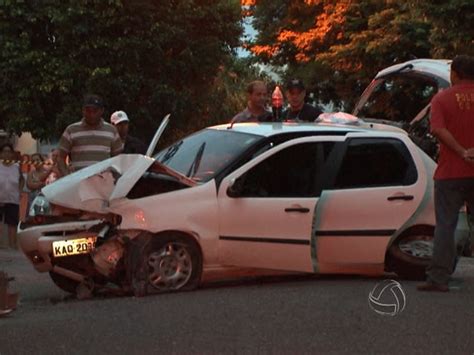 G Jovem Fura Barreira Policial Bate Carro Em Poste E Morre Em