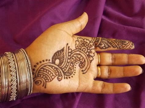 Henna tattoo flower template mehndi style set of ornamental. FashionAvtaar: Important Lesson for Beginners : Henna ...