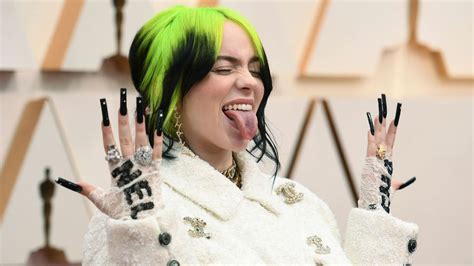 Слушать песни и музыку billie eilish онлайн. Billie Eilish gets 3-year restraining order for trespasser