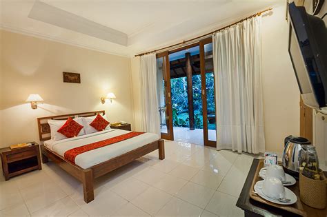 This spa hotel is 0.7 mi (1.1 km). Ubud Inn Cottage - PRASI HOSPITALITY