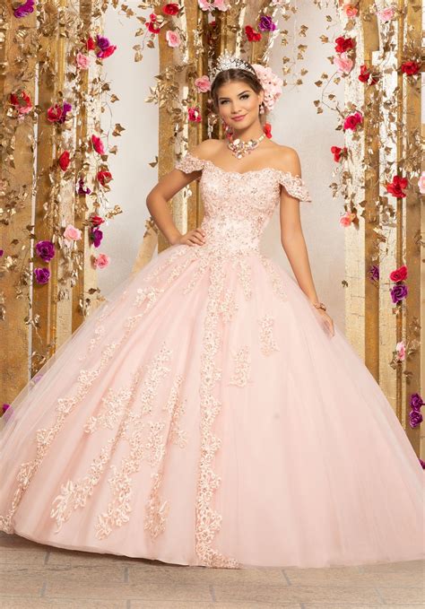 Pin By Lana On 15th Quinceanera Dresses Pink Quinceanera Dresses 15 Dresses Quinceanera
