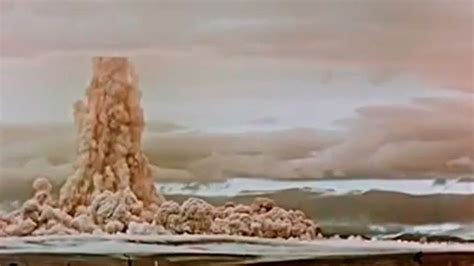 Rusia Reveló El Video De La Explosión De La Bomba Del Zar En 1961 La Más Potente Jamás Detonada