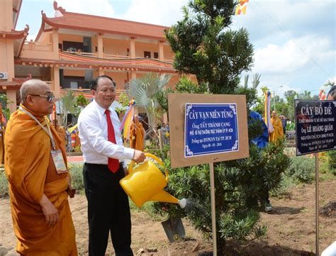 Thời gian là tài nguyên qúy giá nhất của các giáo viên. Khánh thành Học viện Phật giáo Việt Nam cơ sở 2 tại TP.HCM