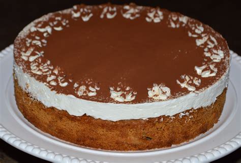 Nicht nur die italiener lieben dieses schichtdessert: Tiramisu-Kuchen von andrea66 | Chefkoch.de