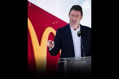 Ex Mcdonald S Ceo Steve Easterbrook Fights Lawsuit Over Alleged Sexual