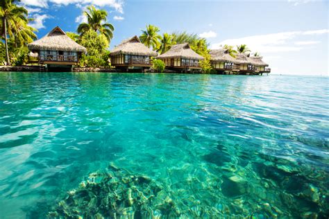 15 Destinations With Stunning Crystal Clear Waters Lostwaldo