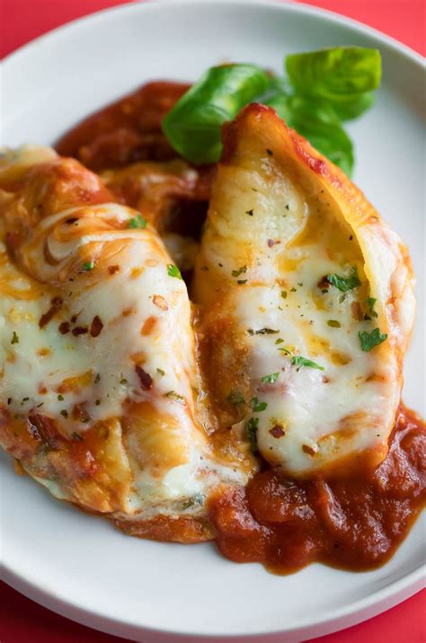 Cheesy Spinach Stuffed Shells Peas And Crayons