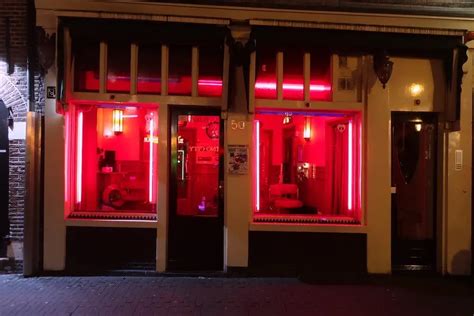 Reasons To Do An Amsterdam Red Light District Tour