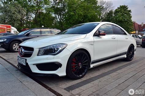 Amg dynamic plus package (18). Mercedes-Benz CLA 45 AMG Edition 1 C117 - 10 mei 2015 ...