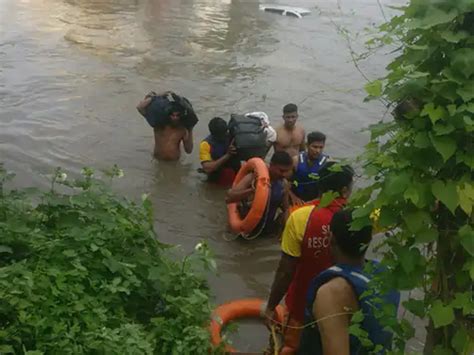 amid heavy rain 11 900 people shifted to shelter homes in gujarat mp की बारिश से गुजरात में