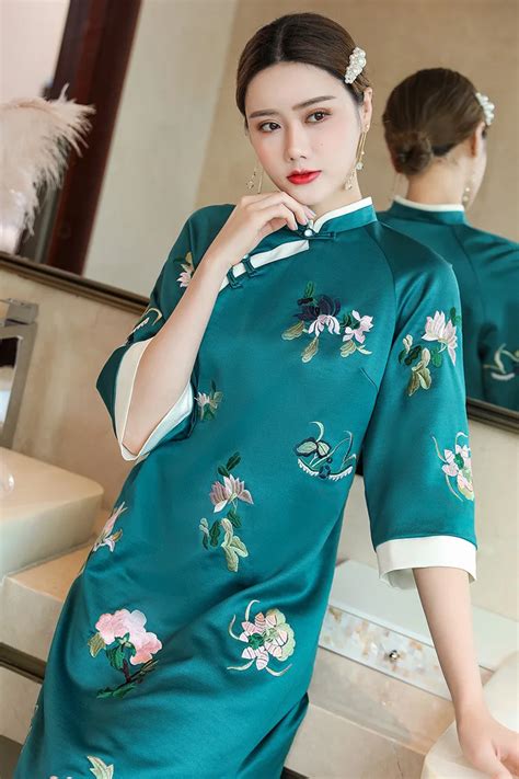 2021 Dress Qipao Modern Asian Girls Cheongsam Style Embroidered Dressqipao Dresscheongsam