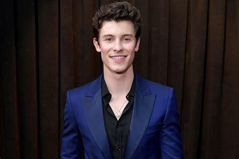 Shawn mendes the tour marks the pop singer's first tour since his illuminate world tour in 2017. Shawn Mendes Receives Backlash For Not Washing His Face