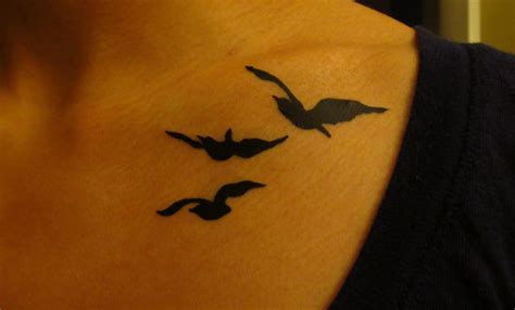 Shop 2,000+ artist designs or create your own. Themes and Symbols - Divergent