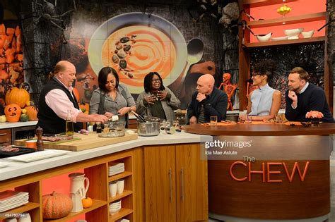 The Chew Whoopi Goldberg And Her Daughter Alex Martin Dean Cook On