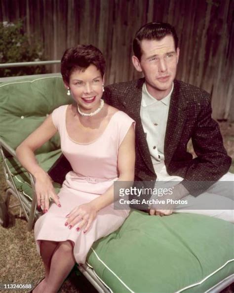 Johnny Carson And Wife Photos And Premium High Res Pictures Getty Images