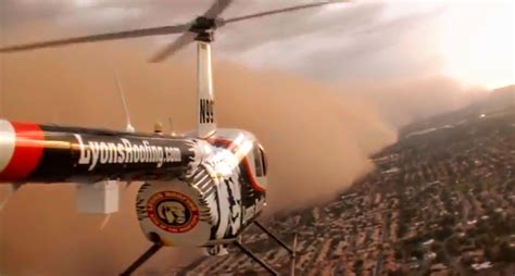 This Massive Dust Storm Was Shot From A Fleeing News Helicopter Petapixel