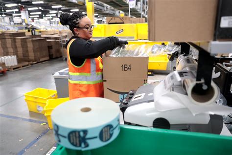 Amazon Warehouse Hiring For 600 Jobs