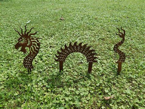 Dragon Garden Yard Art With Stake 3 Piece Set Evyanndesigns