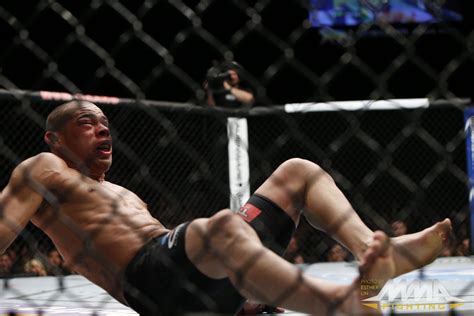 UFC Results Recap Renan Barao Vs TJ Dillashaw Fight Photos