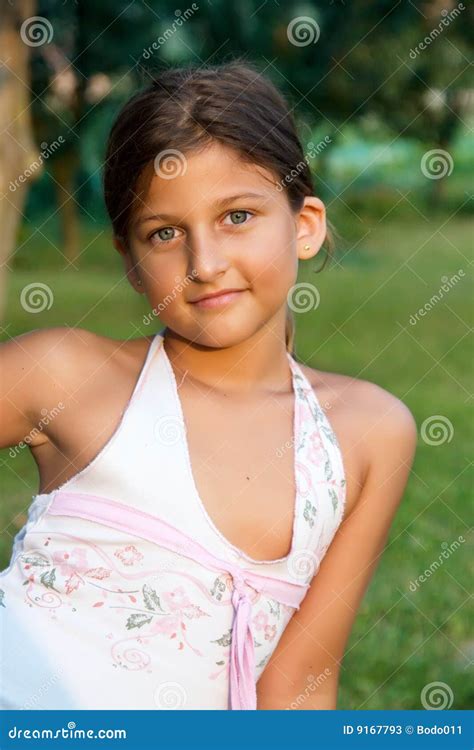 Outdoor Portrait Of A Young Girl Stock Image Image Of Beauty Face 9167793