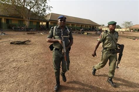 nigeria 4 policiers tués dans une attaque dans le centre sunu afrik radio