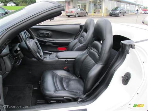 Black Interior 2001 Chevrolet Corvette Convertible Photo 49613428