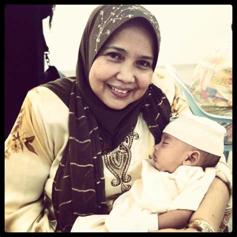 I have years of experience as a human being. Bersama cucu sulong Arwah