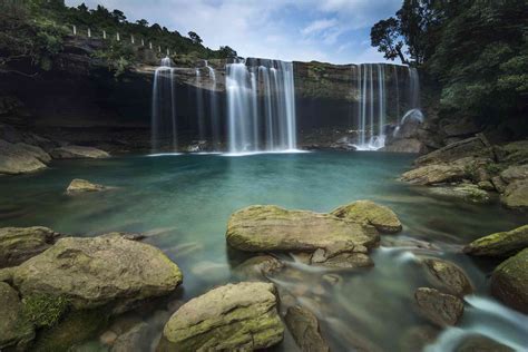 10 Tourist Places To Visit In Meghalaya For Nature Lovers