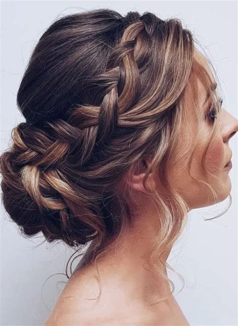 20 Easy And Perfect Updo Hairstyles For Weddings Ewi Artofit