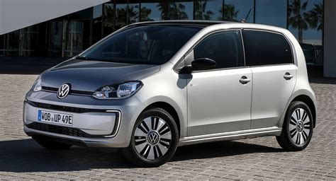 Get The 2020 Vw E Up Electric City Car From £19695 In The Uk Carscoops