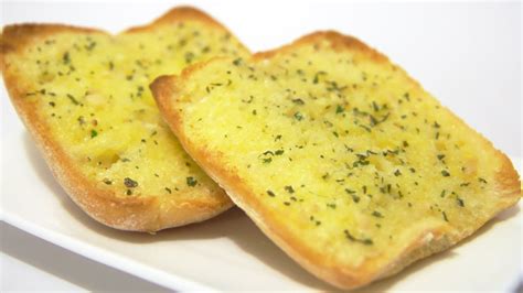 Make the perfect homemade bread with this recipe today! How To Make Garlic Bread - Video Recipe - YouTube