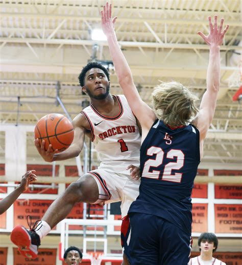 Boston area high school football & basketball - Wicked Local | Latest
