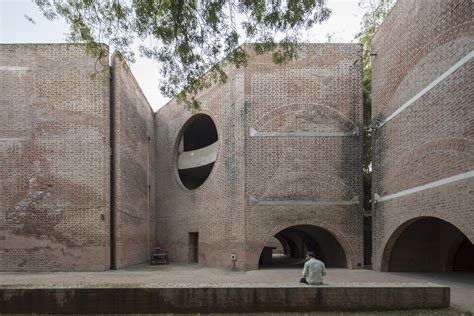 Gallery Of Louis Kahn S Indian Institute Of Management In Ahmedabad Photographed By Laurian