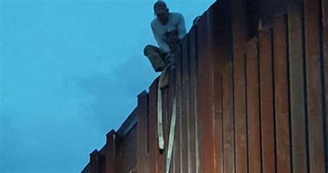 Mexican Woman Rescued After Left Dangling On The Border Wall 2 Pics