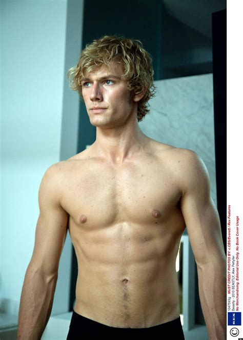 Alex Pettyfer For Shades Of Grey These Half Naked Pictures Prove He Ll Make One Hot