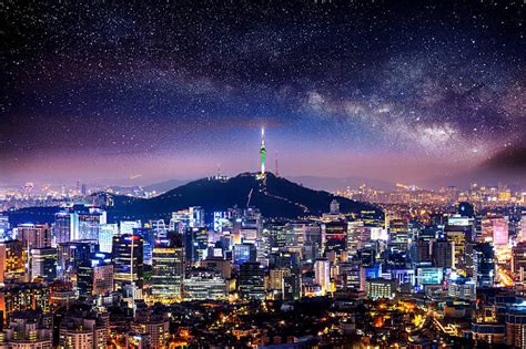 Seoul Korea Night Stock Photos Pictures And Royalty Free Images Istock