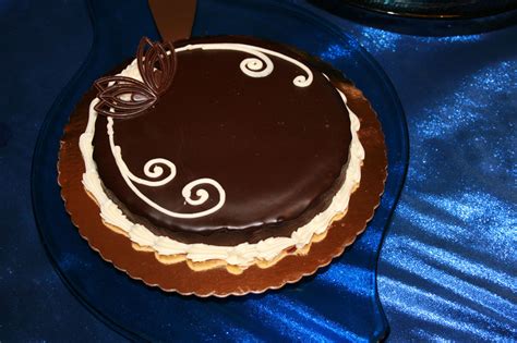 People have been known to stand in line for it through power outages and impending natural disasters (true story). Whole Foods Cakes