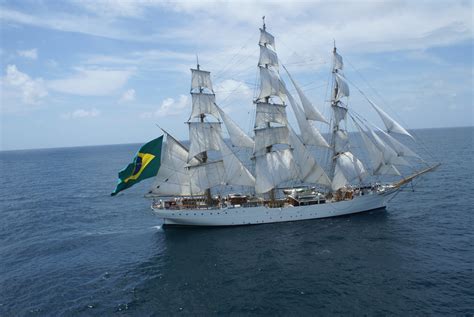 13 Most Beautiful Sailing Ships Of All Time That Will Give You Travel Envy