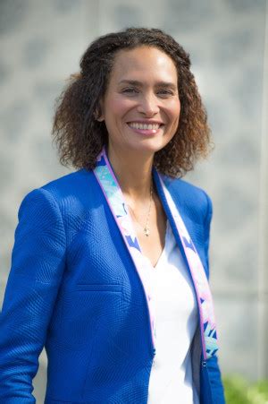 Последние твиты от frédérique bedos (@frederiquebedos). « La vulnérabilité est notre force » - Entretien avec ...
