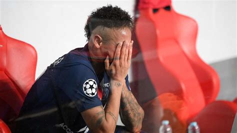 So gut, dass sich der superstar nun einen scherz auf kosten des gegners erlaubt hat. Champions-League-Finale: Neymar weint im Stadion - dann ...