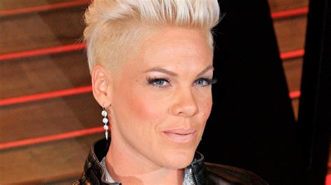 Diese 7 tipps gibt pink ihrer tochter willow (6). Pink & Tochter Willow im Partnerlook: Jetzt tragen sie ...