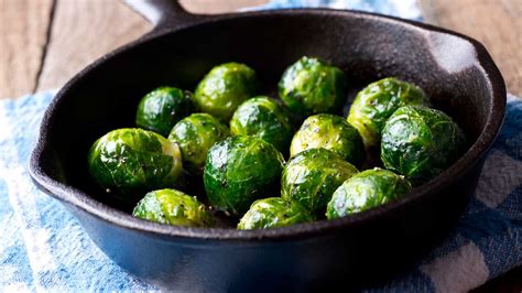Make sure to include these mini green vegetables in your diet, especially eat them steamed as a side dish. 10 Ways Brussels Sprouts Benefit Your Health