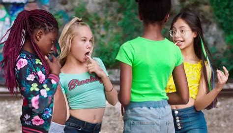 Netflix Accused Of Sexualising Yo Girls With Disgusting Film Cuties About Twerking Dance