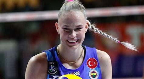 Fenerbah E Nin Rus Y Ld Z Arina Fedorovtseva All Star Sahnesinde