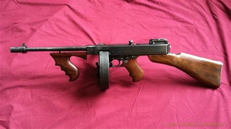 1930s Gangster Thompson Machine Gun The 30s Pinterest Guns